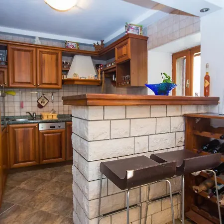 Stanka Villa Ston
